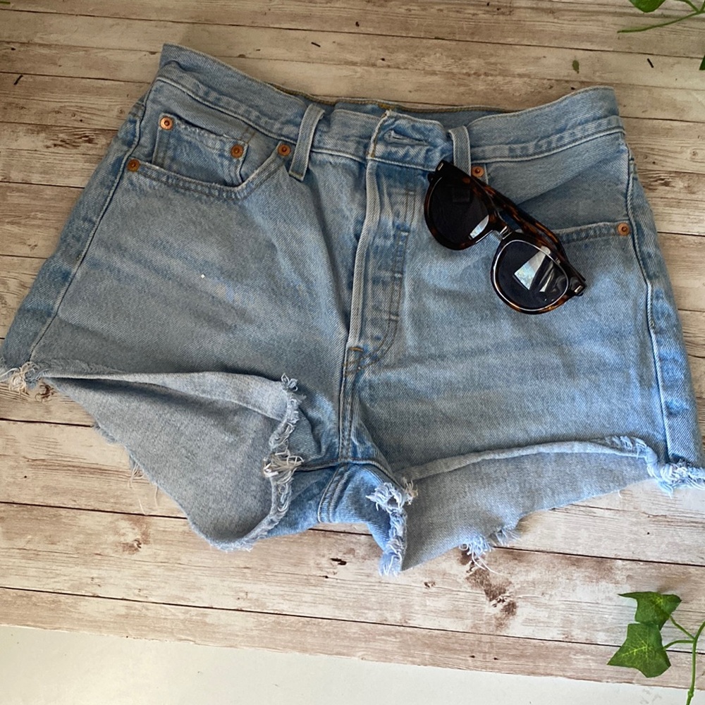 Levi Strauss & co